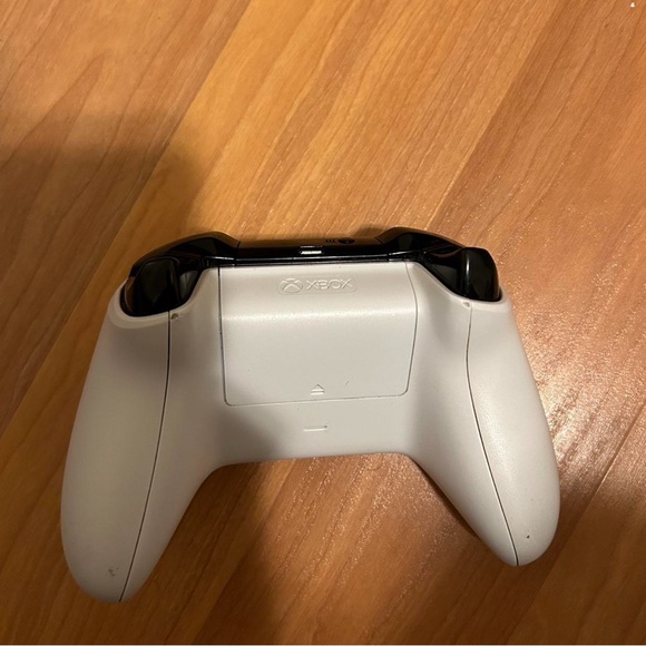 Xbox 1 S controller - Picture 2 of 3